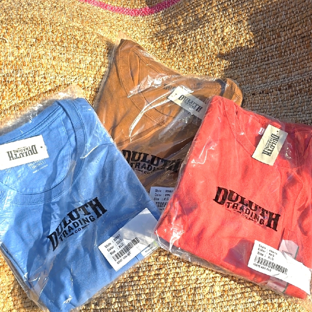 Duluth Trading NWT Mens Longtail Short sleeve Pocket Crew Tee Shirt NWT XL Multi